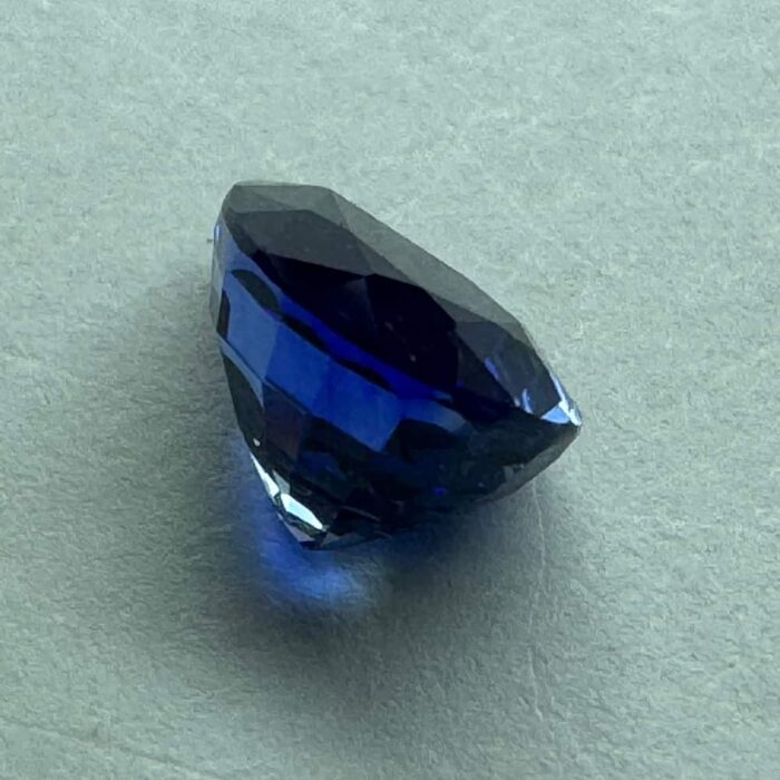 2.2ct Blue Sapphire.